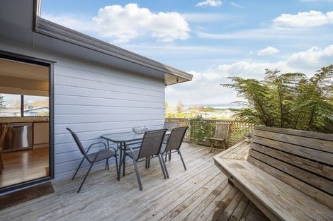 Photo of property in 2/41 Sunset Street, Hilltop, Taupo, 3330