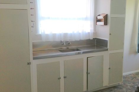Photo of property in 16 Carey Street, Waitara, 4320