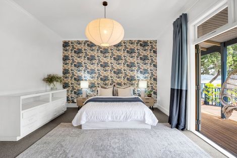 Photo of property in 40 Reserve Terrace, Lyttelton, 8082