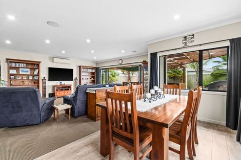 Photo of property in 6 Lowry Place, Frimley, Hastings, 4120