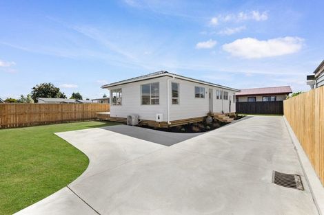 Photo of property in 15a Lethborg Street, Dinsdale, Hamilton, 3204