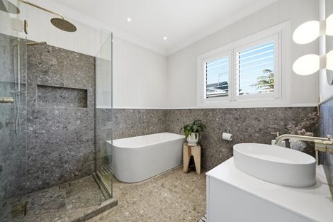 Photo of property in 4 Wherstead Road, Cashmere, Christchurch, 8022
