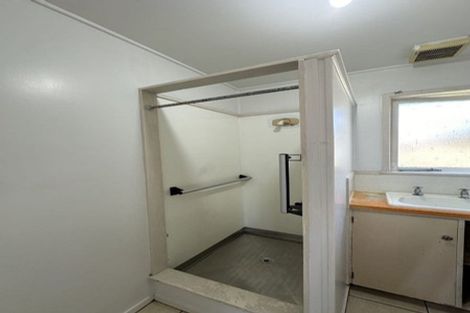Photo of property in 2/3 Kita Road, Manurewa, Auckland, 2102
