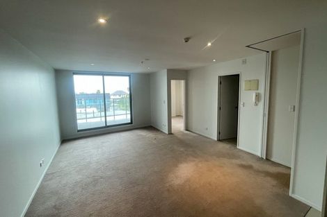 Photo of property in Bella Vista, 2f/84 Gunner Drive, Te Atatu Peninsula, Auckland, 0610