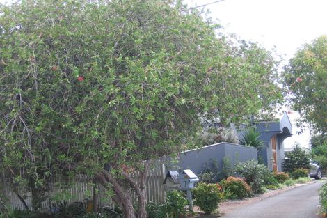 Photo of property in 7 Braemar Road, Castor Bay, Auckland, 0620
