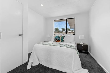 Photo of property in 1/53 Redcrest Avenue, Red Hill, Papakura, 2110