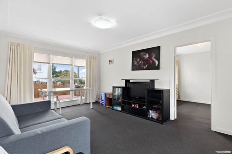 Photo of property in 53 Bruce Road, Glenfield, Auckland, 0629
