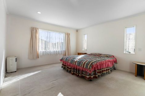 Photo of property in 19 Belgate Place, Somerville, Auckland, 2014