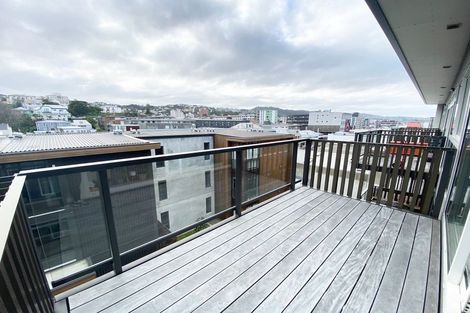 Photo of property in Vedado Apartments, 407/41u Hopper Street, Mount Cook, Wellington, 6011