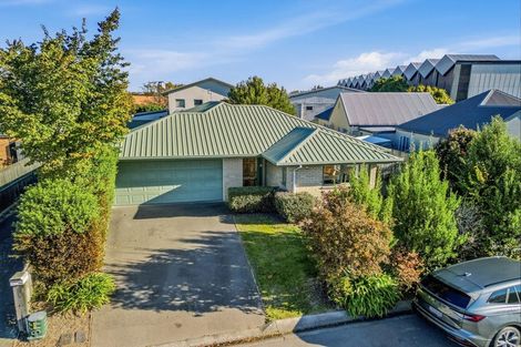 Photo of property in 51 Parade Court, Addington, Christchurch, 8024