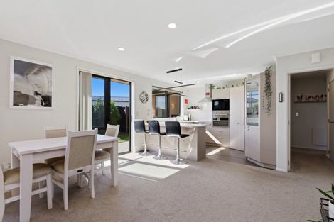 Photo of property in 38 Atlantic Close, Papamoa Beach, Papamoa, 3118