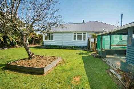 Photo of property in 36 Brougham Street, Westport, 7825