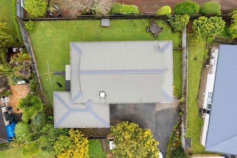 Photo of property in 13 Seaview Rise, Waiuku, 2123