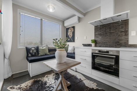 Photo of property in 24a Clyde Street, Mount Maunganui, 3116