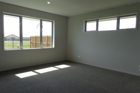 Photo of property in 51 Koura Drive, Rangiora, 7400