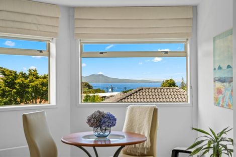 Photo of property in 10a Scarboro Terrace, Murrays Bay, Auckland, 0630