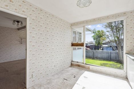 Photo of property in 24 Makarini Street, Paraparaumu, 5032