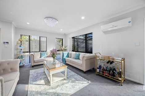 Photo of property in 6 Te Hiko Way, Mangere, Auckland, 2022