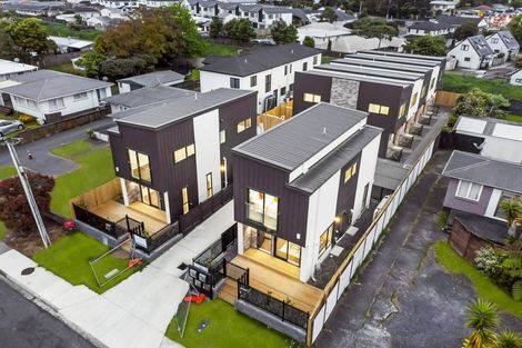 Photo of property in 19 Claude Road, Hillpark, Auckland, 2102