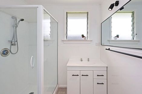 Photo of property in 11 Oxford Street, Holmes Hill, Oamaru, 9401