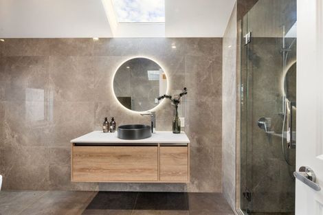 Photo of property in 5 Ashmore Court, Huntington, Hamilton, 3210