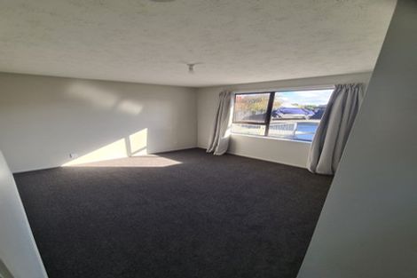 Photo of property in 128a Inwoods Close, Parklands, Christchurch, 8083