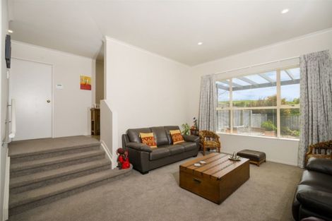 Photo of property in 39 Solan Drive, Waimauku, 0812