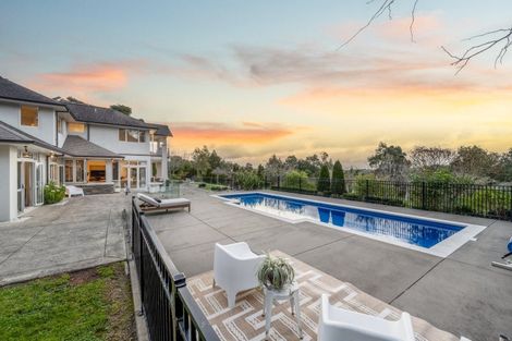 Photo of property in 1 Pearson Road, Whitford, Howick, 2571