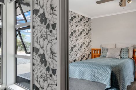 Photo of property in 306a Inland Road, Helensville, 0875