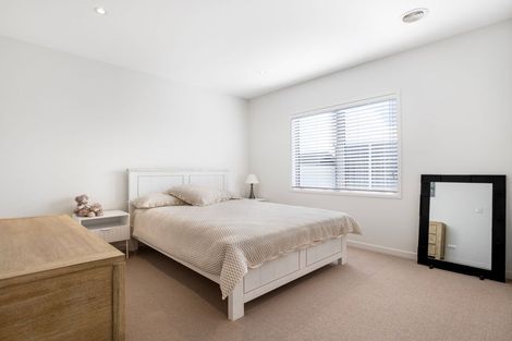 Photo of property in 1 Astelia Lane, Papamoa Beach, Papamoa, 3118
