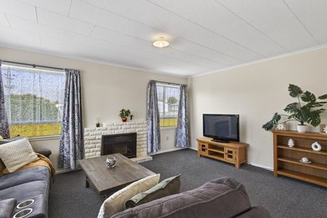 Photo of property in 55 Banks Street, Marfell, New Plymouth, 4310