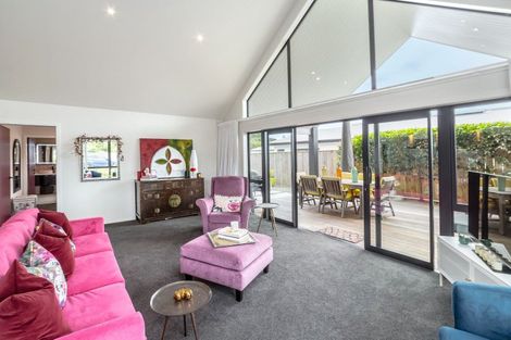 Photo of property in 7 Farley Avenue, Greytown, 5712