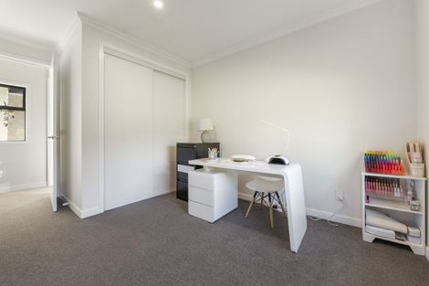 Photo of property in 4 Fern Lane, Whalers Gate, New Plymouth, 4310