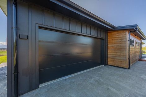 Photo of property in 375c Maharakeke Road, Waipukurau, 4281