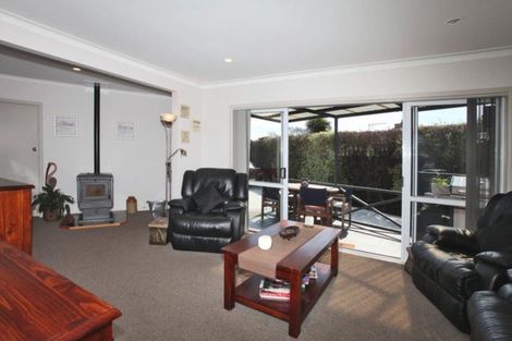 Photo of property in 13 Ruakaka Street, Hornby, Christchurch, 8042