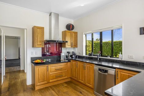 Photo of property in 105 Mairetahi Road, South Head, Helensville, 0874