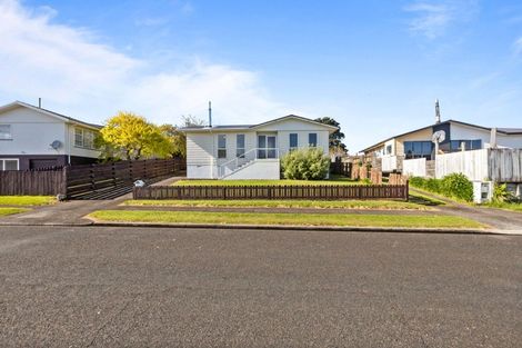 Photo of property in 8 Oleander Place, Bell Block, New Plymouth, 4312