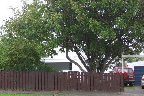 Photo of property in 41 Sturges Road, Henderson, Auckland, 0612
