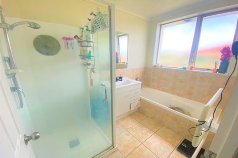 Photo of property in 5 Shah Lane, Mangere, Auckland, 2022