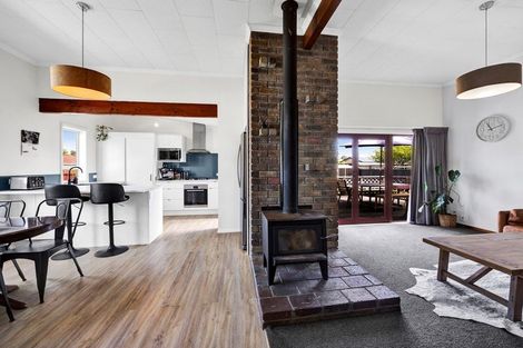 Photo of property in 3 Morrissey Street, Hawera, 4610