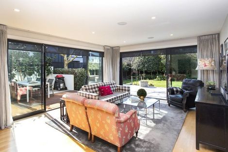 Photo of property in 28 Devonport Lane, St Albans, Christchurch, 8014