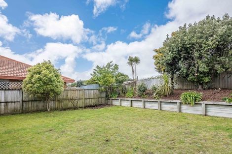Photo of property in 16 Kotuku Drive, Paraparaumu Beach, Paraparaumu, 5032