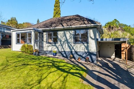 Photo of property in 14 Rosecamp Road, Beach Haven, Auckland, 0626