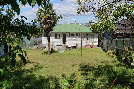 Photo of property in 20 City View Terrace, Birkenhead, Auckland, 0626