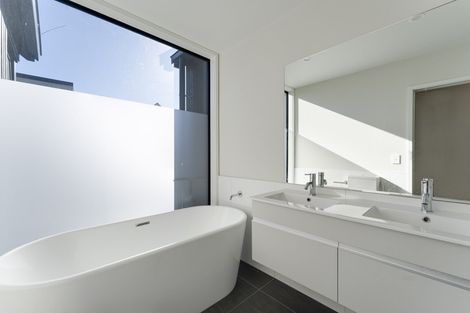 Photo of property in 3 Parera Lane, Jacks Point, Queenstown, 9371