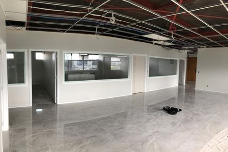 Photo of property in 40 Springs Road, Hornby, Christchurch, 8042