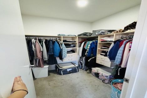 Photo of property in 61a Archibald Road, Kelston, Auckland, 0602