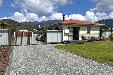 Photo of property in 38 Brodie Street, Blackball, 7804