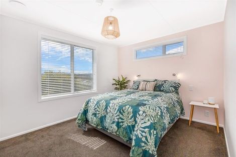 Photo of property in 51 Beaumaris Crescent, Ascot Park, Porirua, 5024