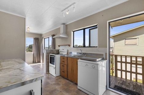 Photo of property in 1283 Papamoa Beach Road, Papamoa Beach, Papamoa, 3118